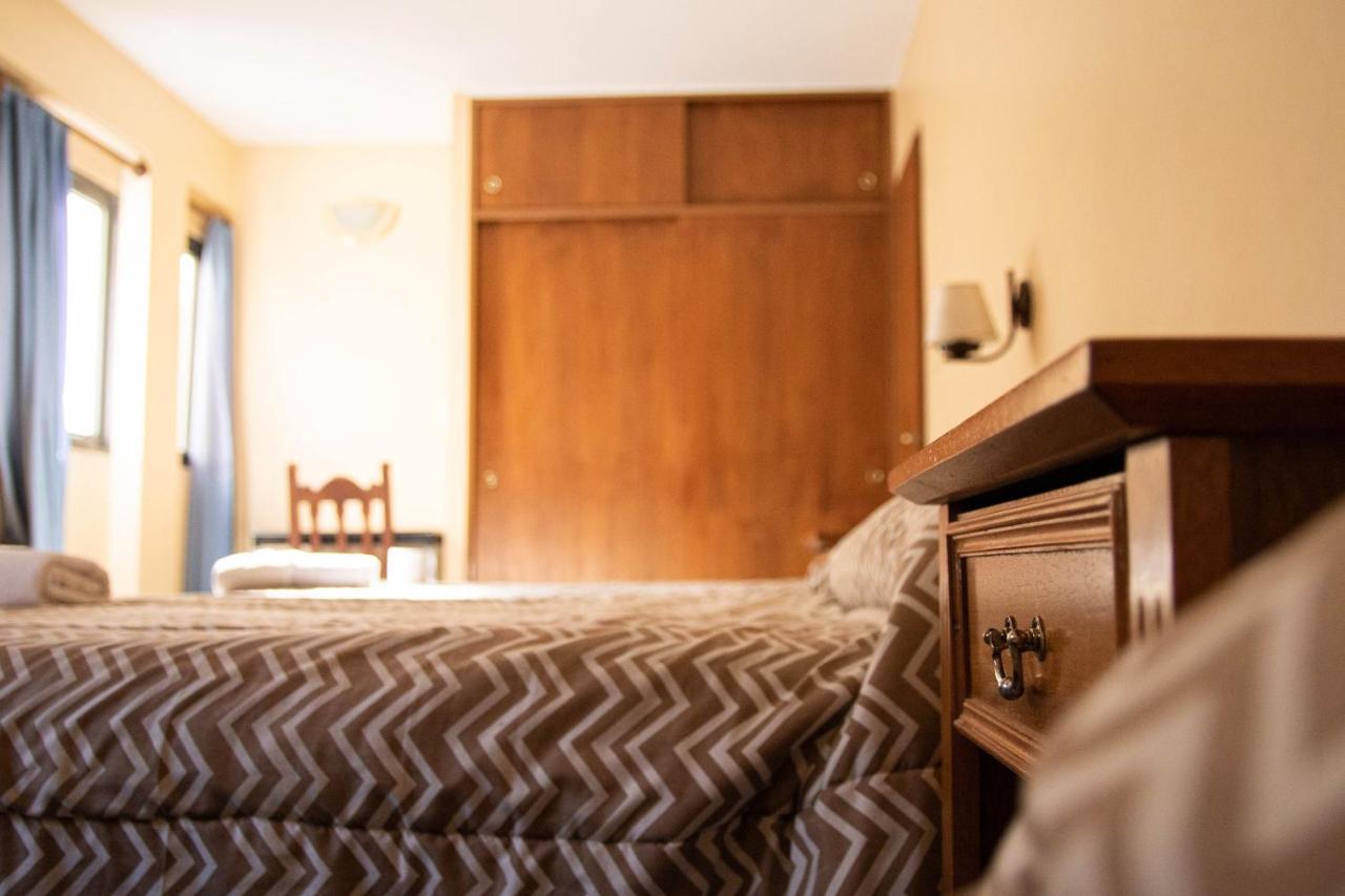 Hotel Provincia Trelew Esterno foto